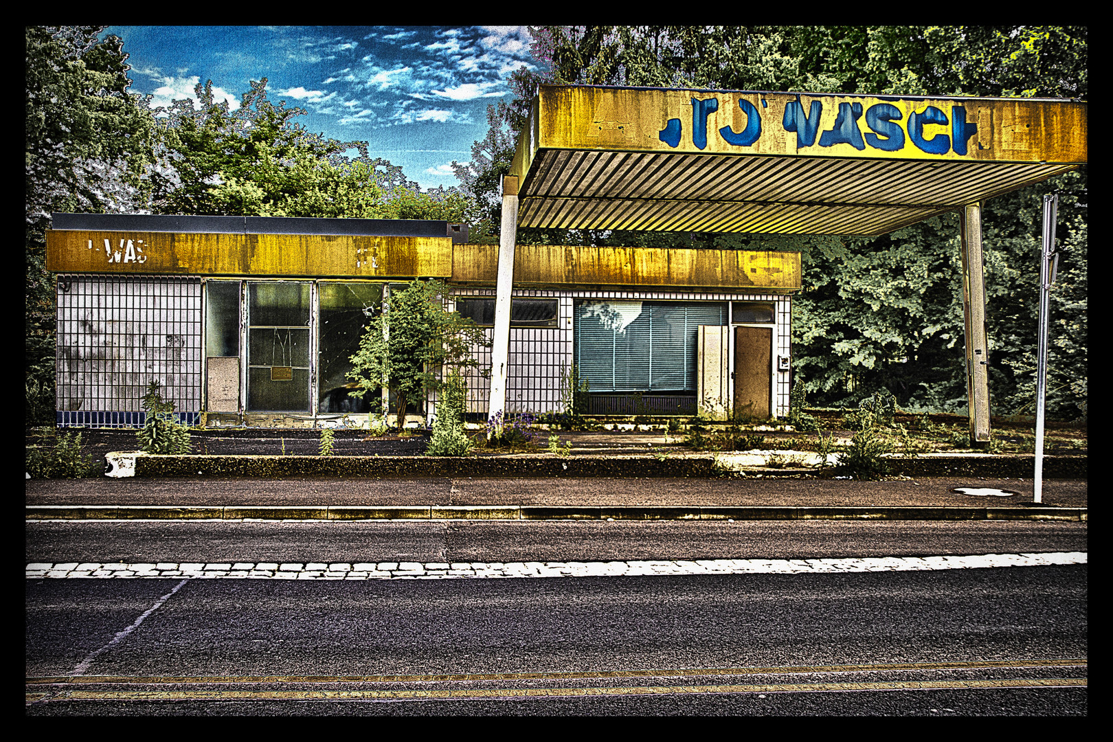 Alte Tankstelle HDR