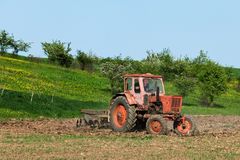 alte Technik bei der Arbeit