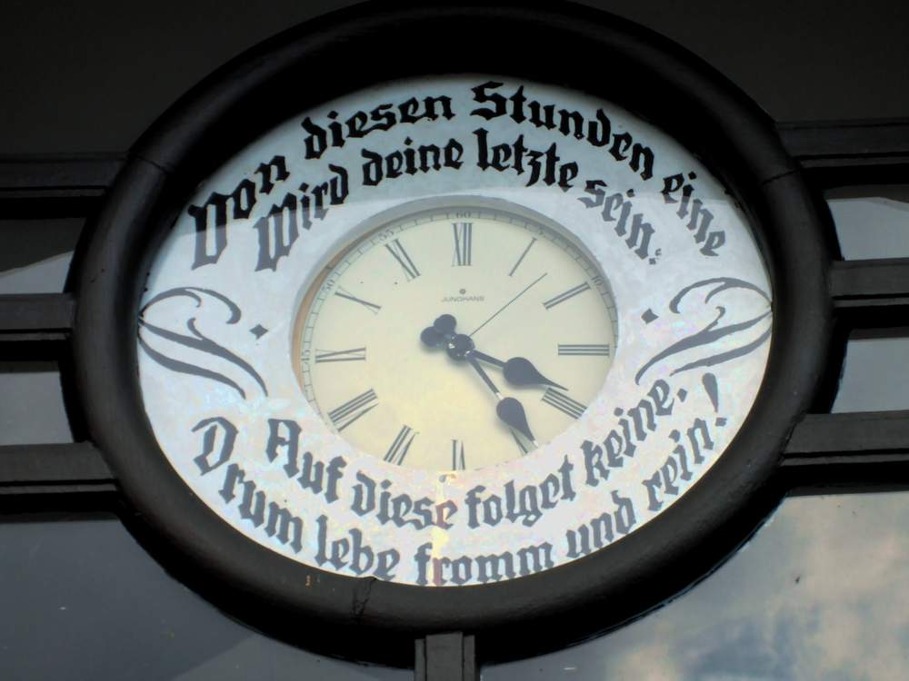 Alte Uhr