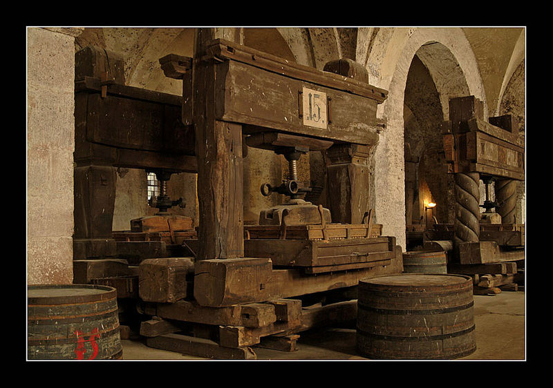 Alte Weinpresse im Kloster Eberbach