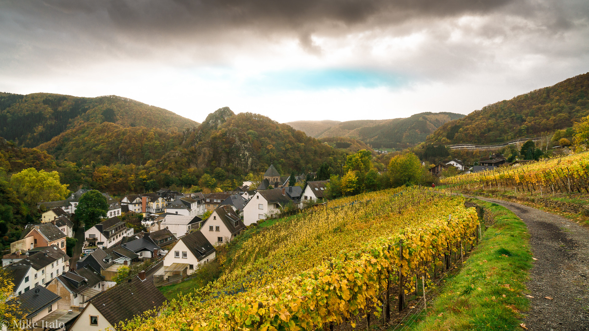 Altenahr im Herbst