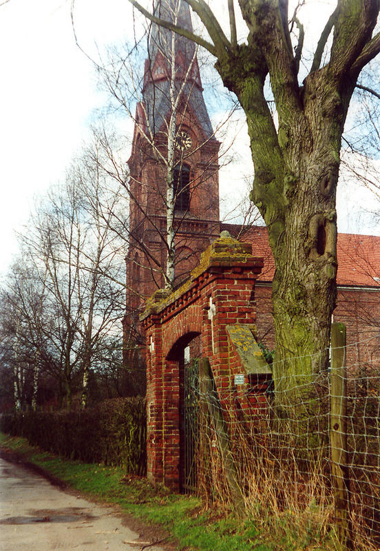 Altenwerder - Friedhofstor am Kirchdorfweg