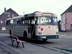 alter Autobus