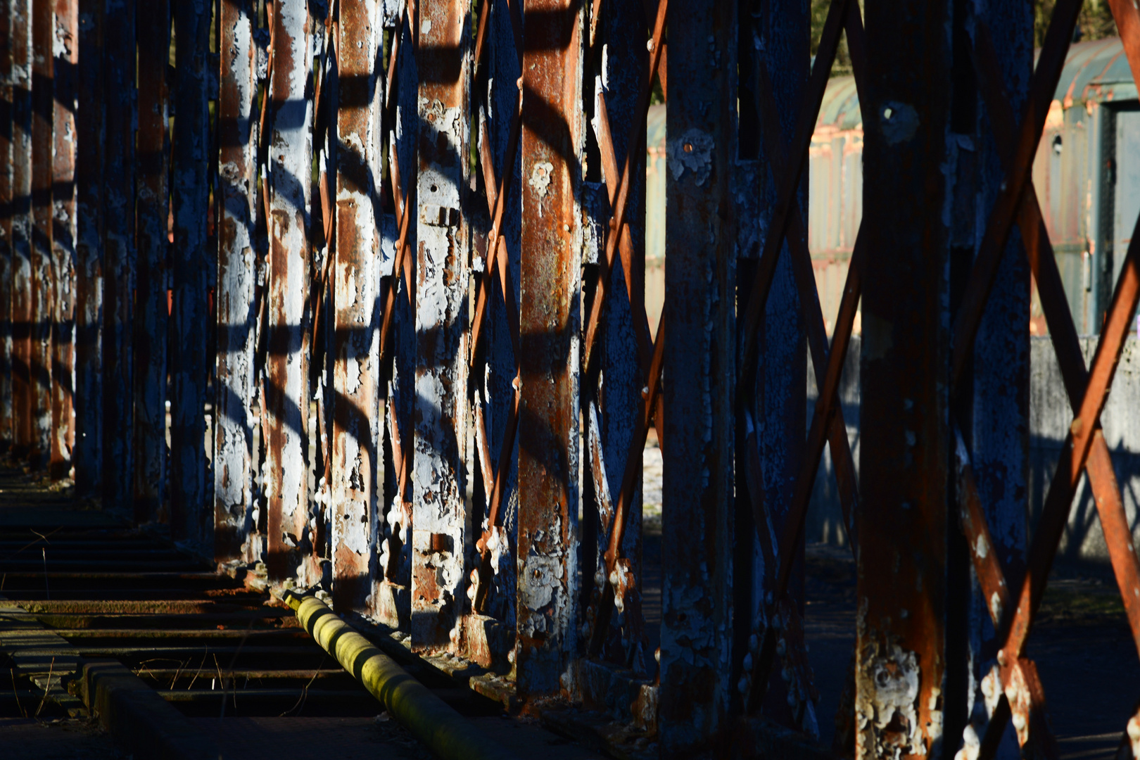 alter Bahnhof, Licht und Farben