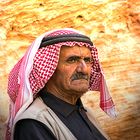 Alter Beduine im Siq - Petra, Jordanien