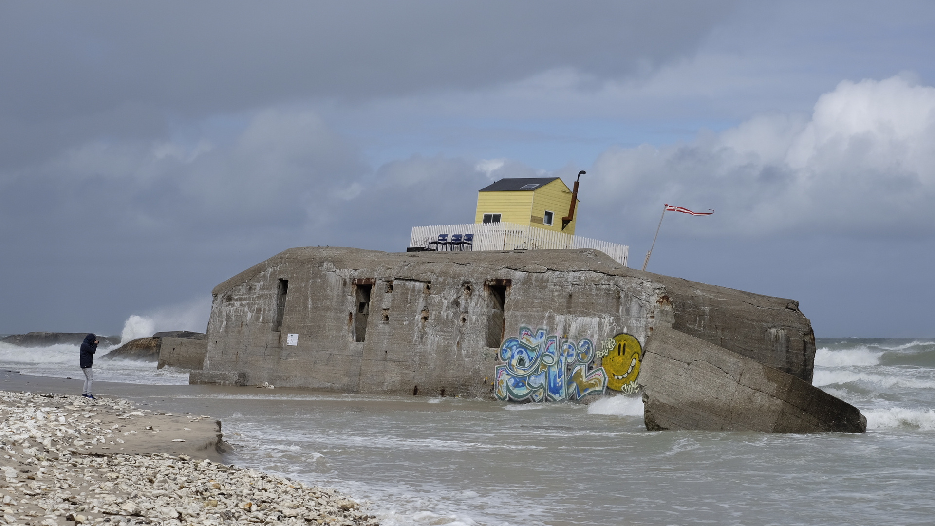 Alter Bunker am Strand von Vigsø in Dänemark 