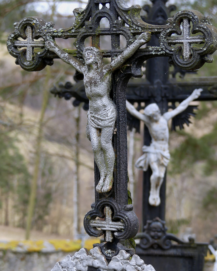 Alter deutscher Friedhof im Böhmerwald in Tschechien