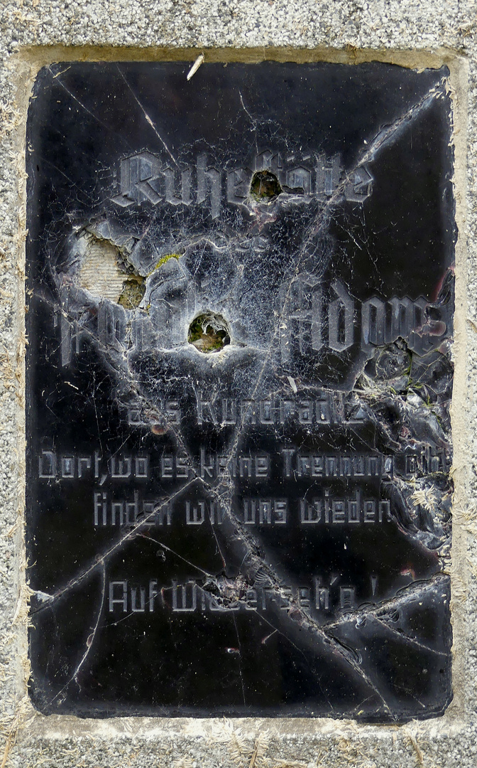 Alter deutscher Friedhof im Böhmerwald in Tschechien