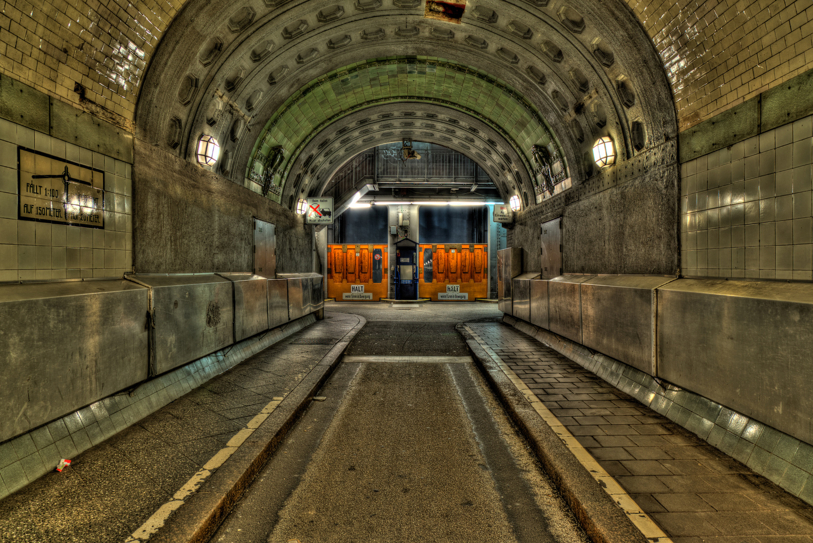 Alter Elbtunnel