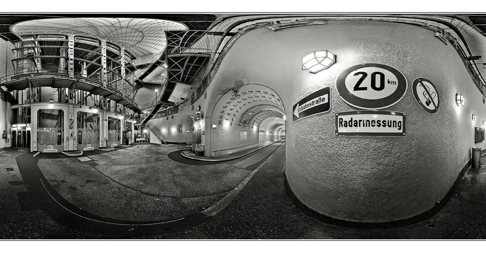 Alter Elbtunnel 360° #2