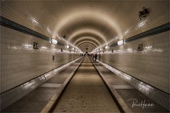 Alter Elbtunnel ....