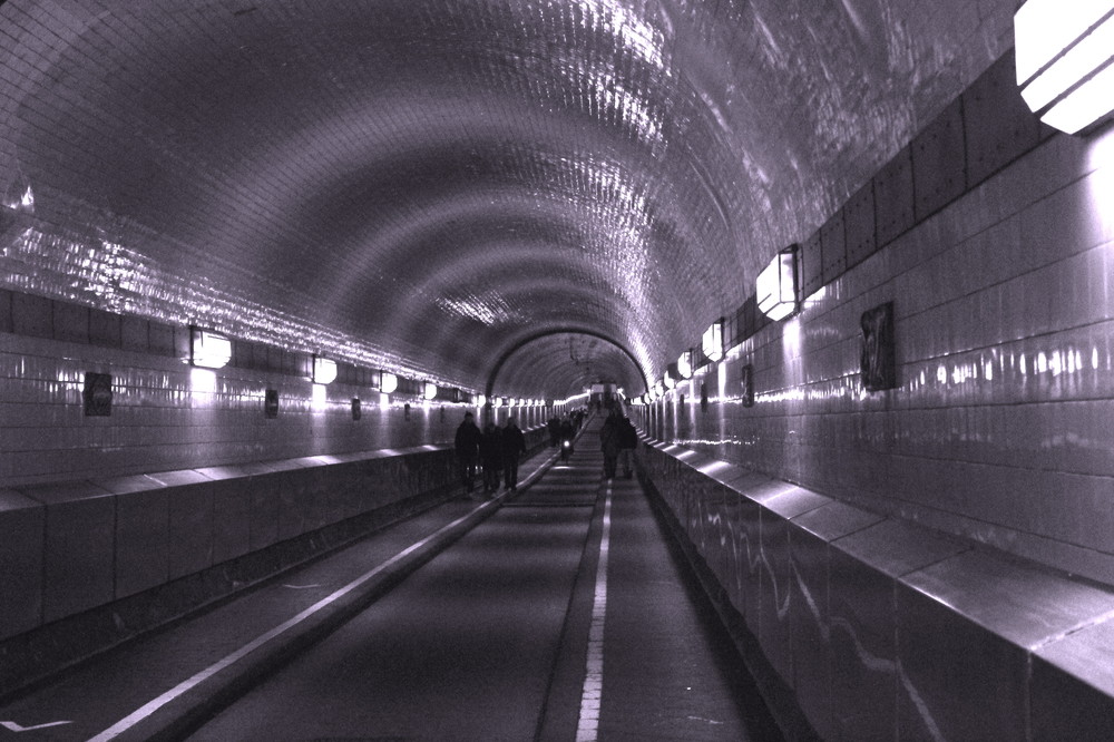 alter Elbtunnel