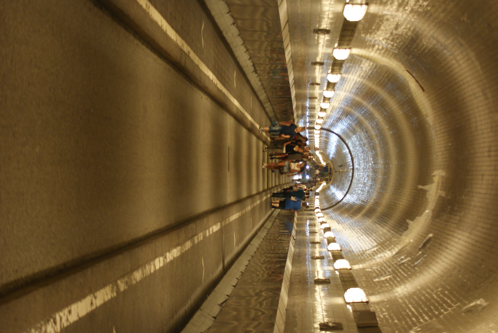 alter Elbtunnel