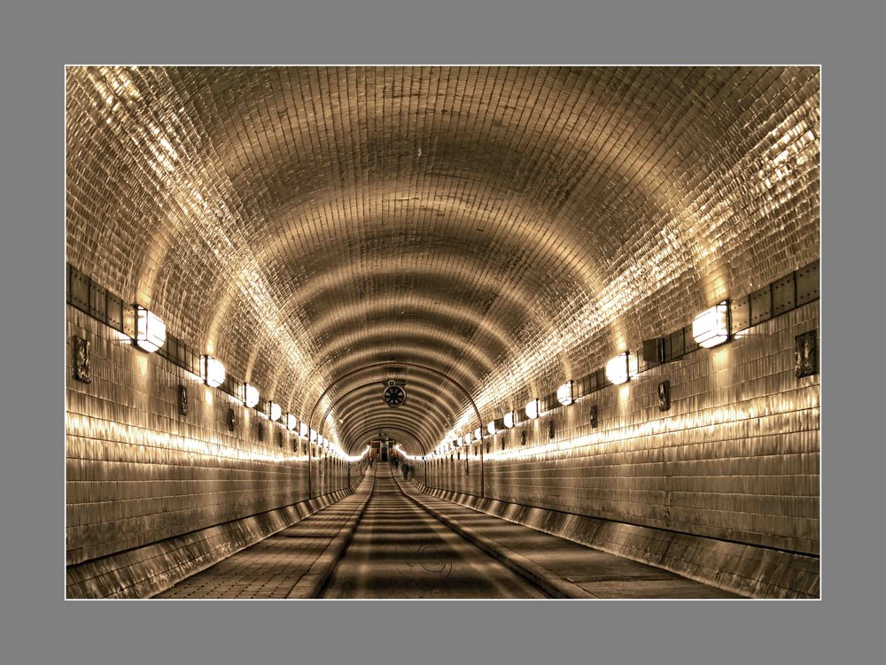 Alter Elbtunnel