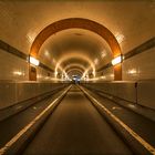 *** Alter Elbtunnel ***