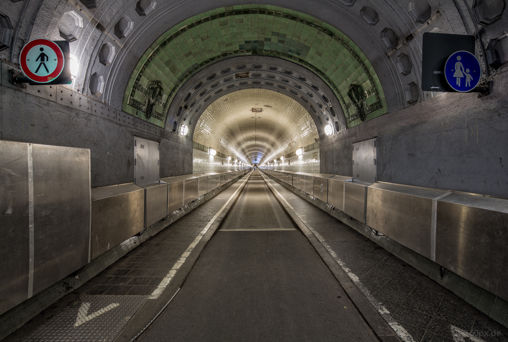 Alter Elbtunnel III