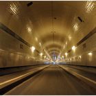 Alter Elbtunnel/Licht defekt