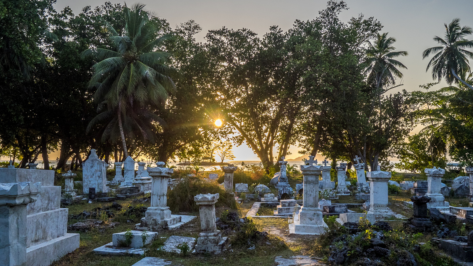 Alter Friedhof in Praslin