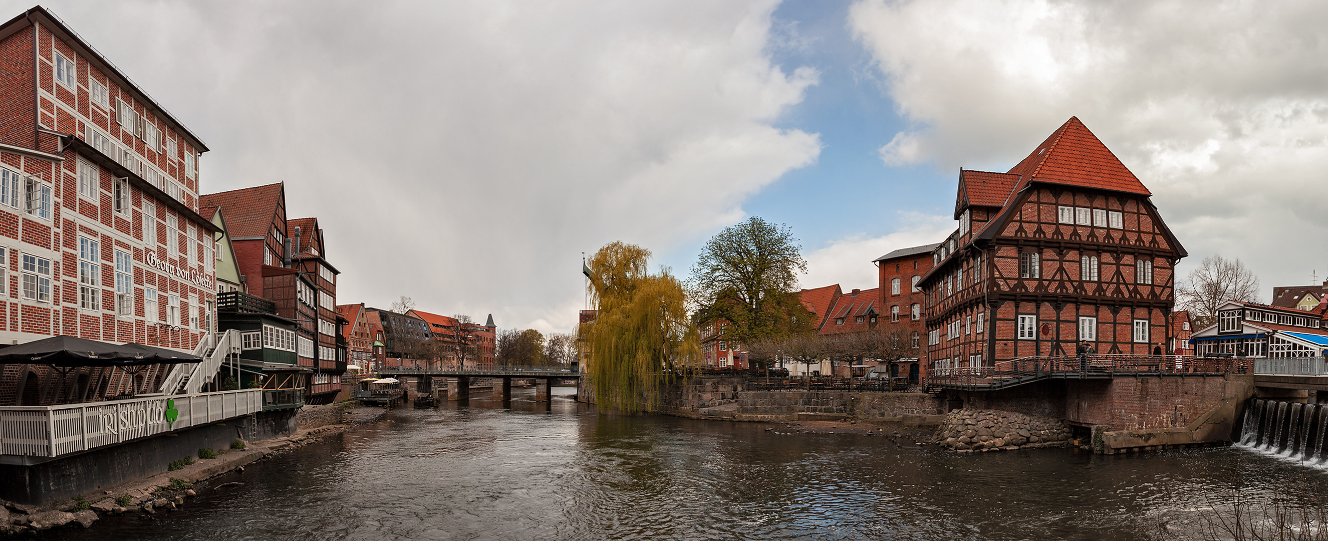 Alter Hafen am Stintmarkt in Lüneburg 001