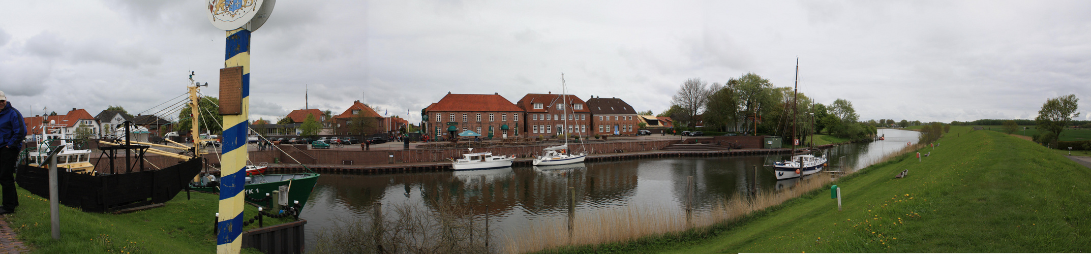 Alter Hafen in Hooksiel