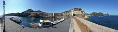 Alter Hafen in Lipari