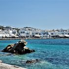 Alter Hafen von Mykonos mit "Seeungeheuer"