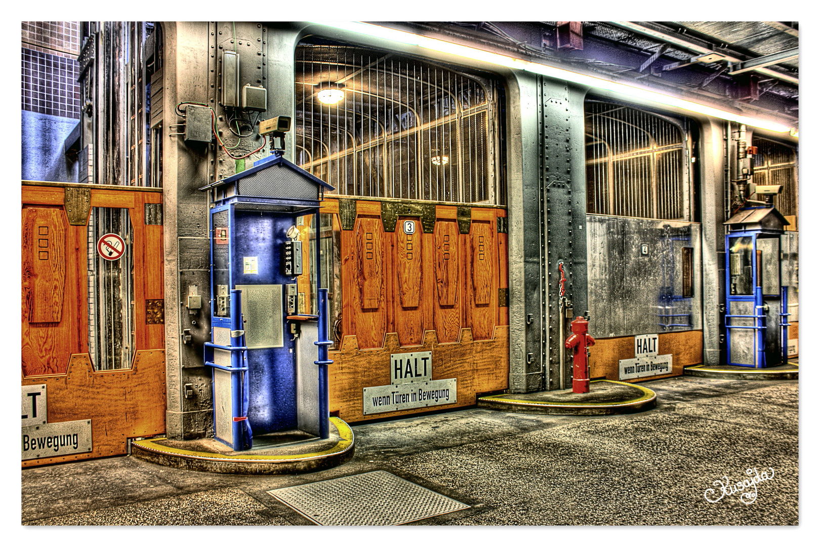 Alter hamburger Elbtunnel - 03.07.2011 (HDR)