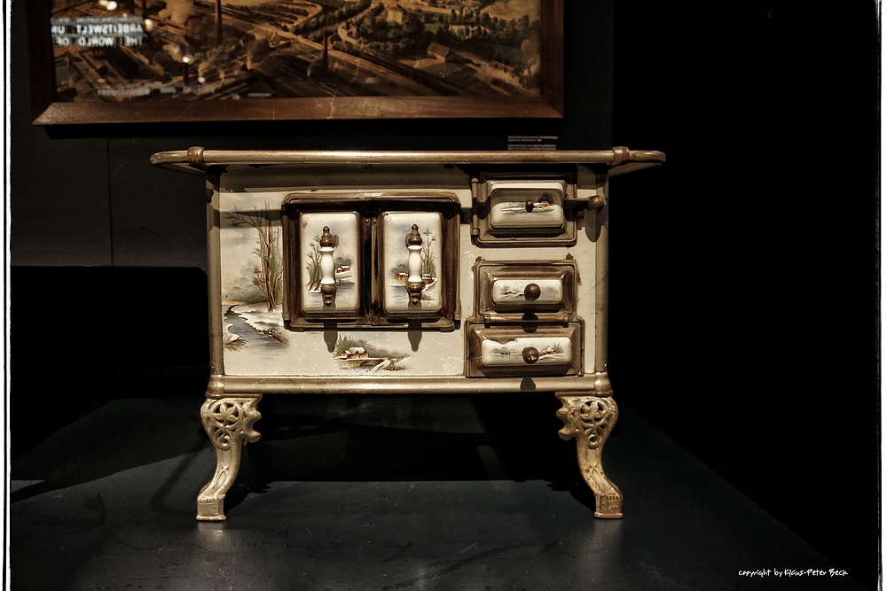 Alter Küchenherd Foto & Bild | kunstfotografie & kultur, museales, etc