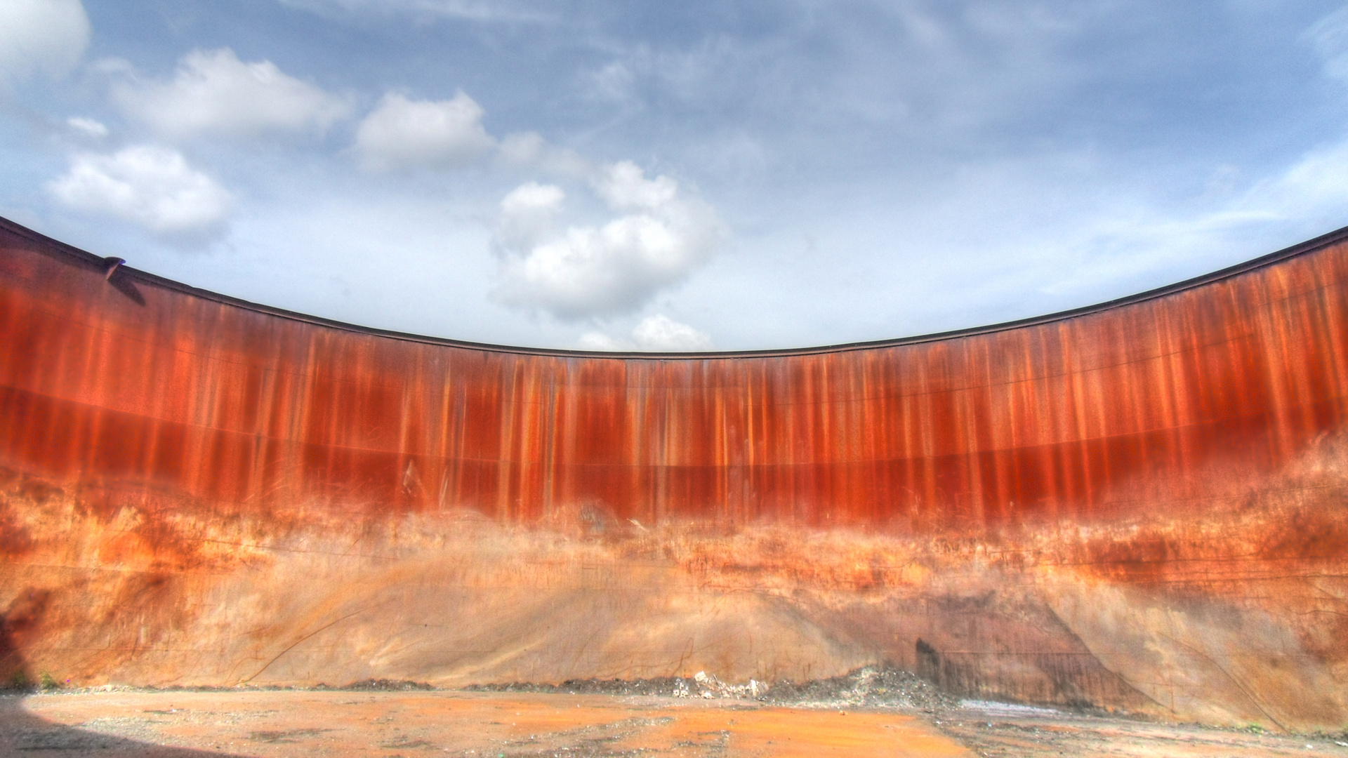 alter Laugentank - Rostpanorama - HDR