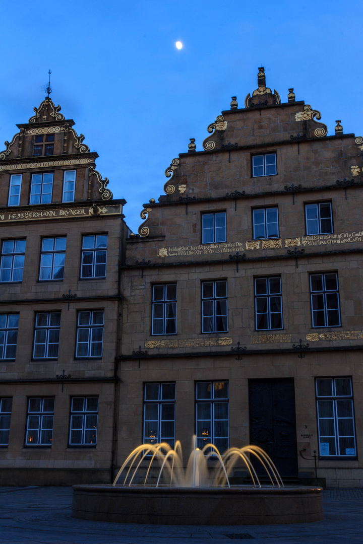 Alter Markt mit Brunnen