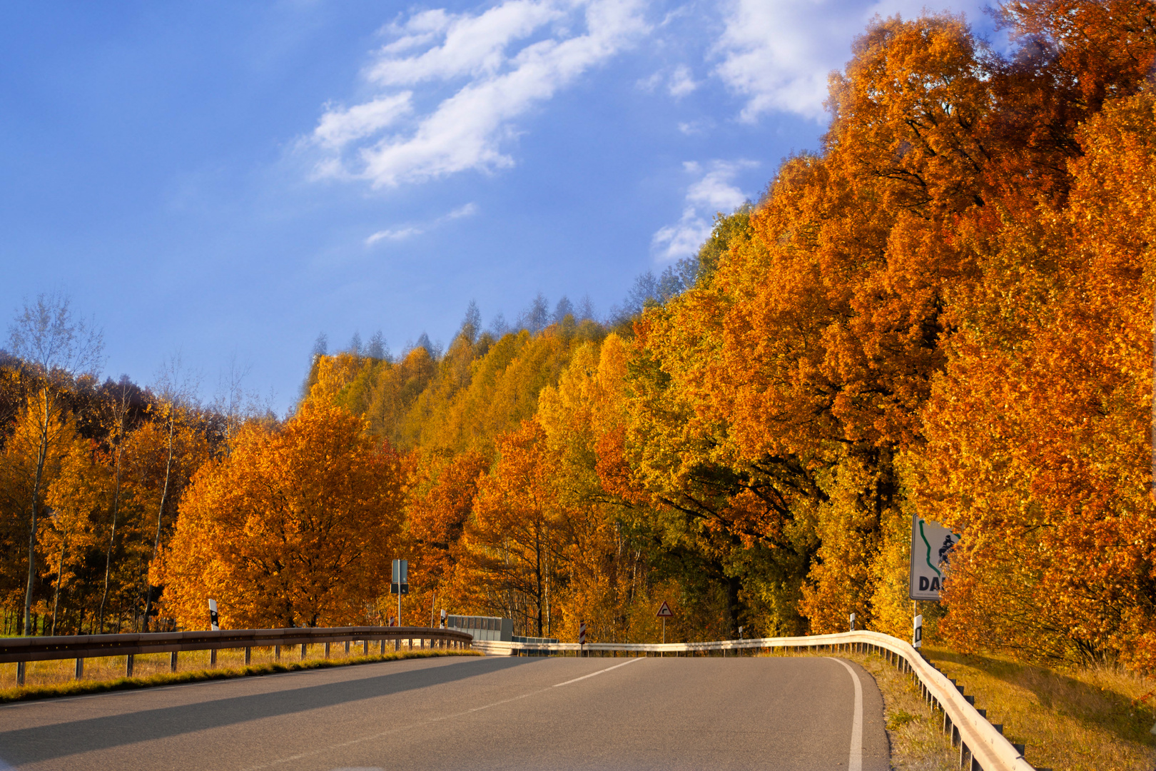 Alter Sachsenring im Herbst