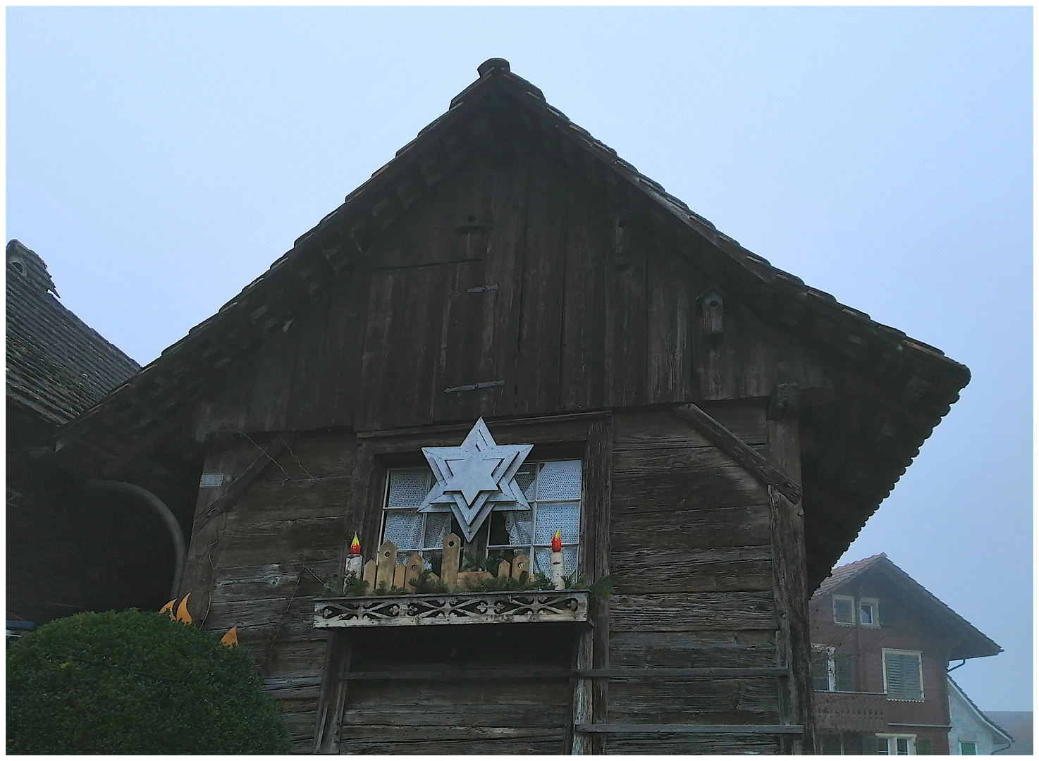 Alter Schober im Advent