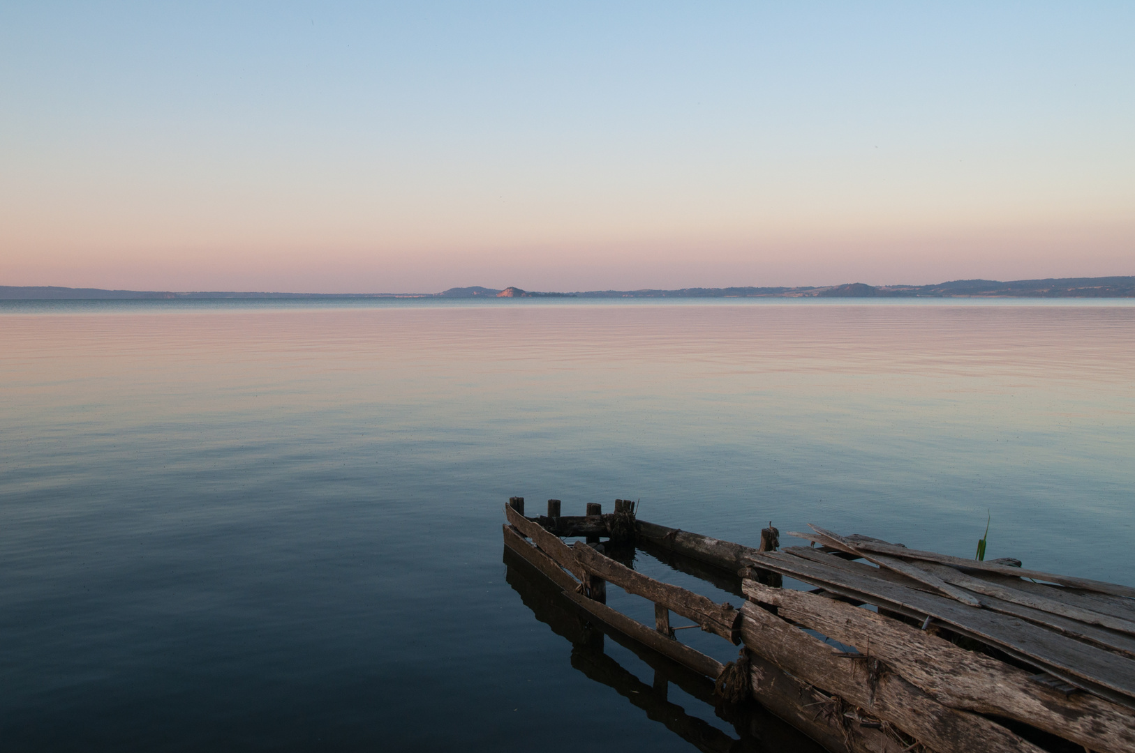 Alter Steg am See