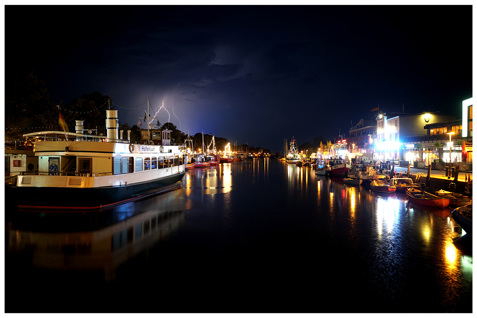 alter Strom - Warnemünde