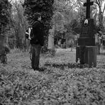 Alter Südfriedhof München - Auge in Auge