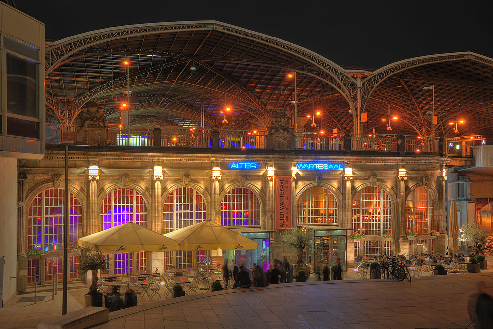 Alter Wartesaal Köln, HDR