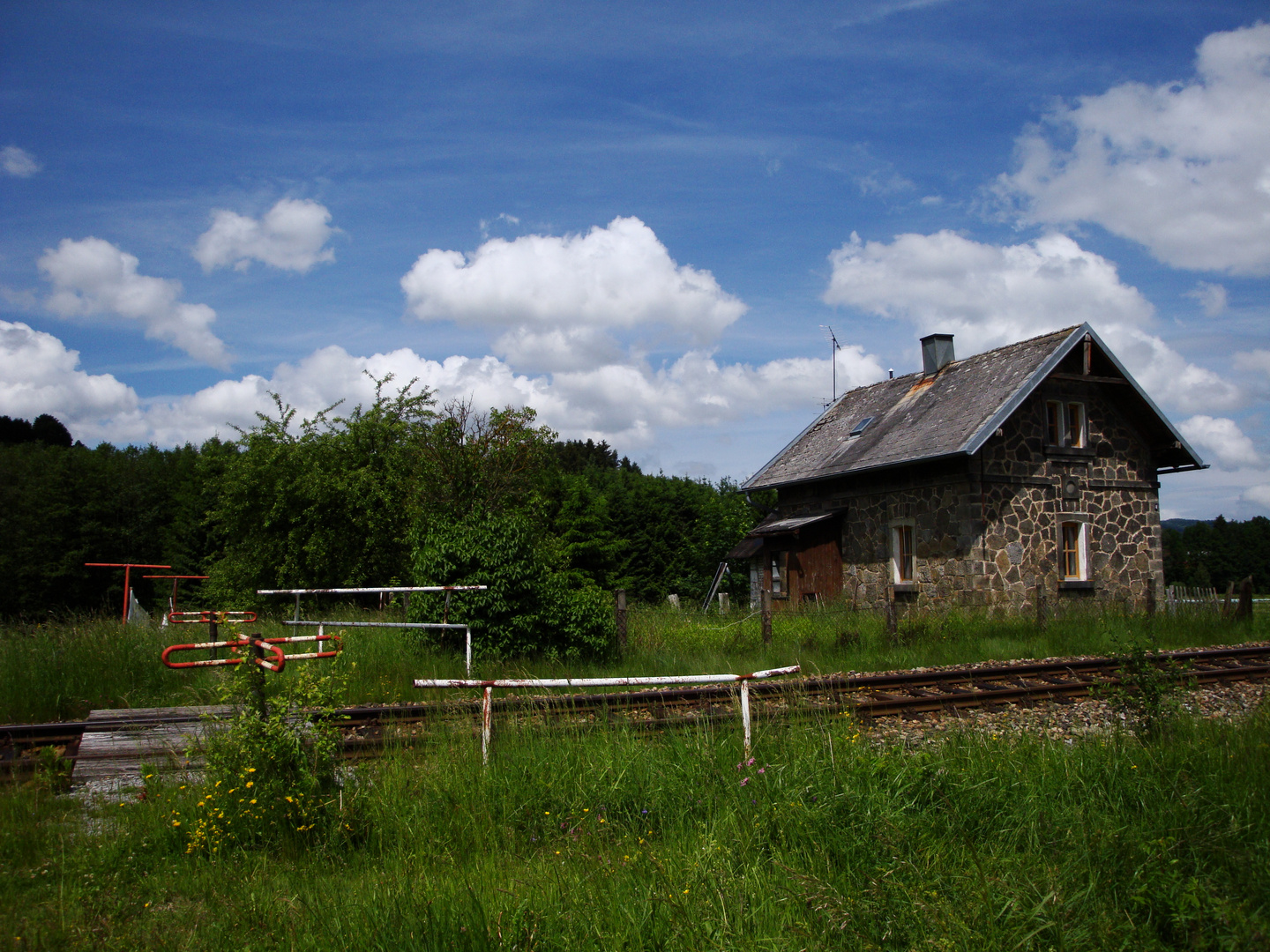 altes Bahnhofshäuschen