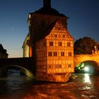 Altes Bamberger Rathaus bei Nacht