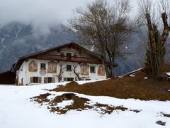 Altes Bauerhaus in der Leutasch in Österreich