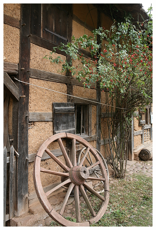 "altes Bauernhaus"