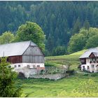 Altes Bauernhaus mit Stall