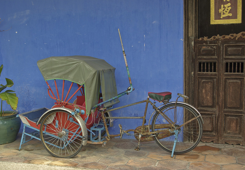 Altes Fahrradtaxi am Haus des Cheong Fatt Tze, Penang, West-Malaysia