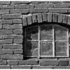 Altes Fenster zum Hof