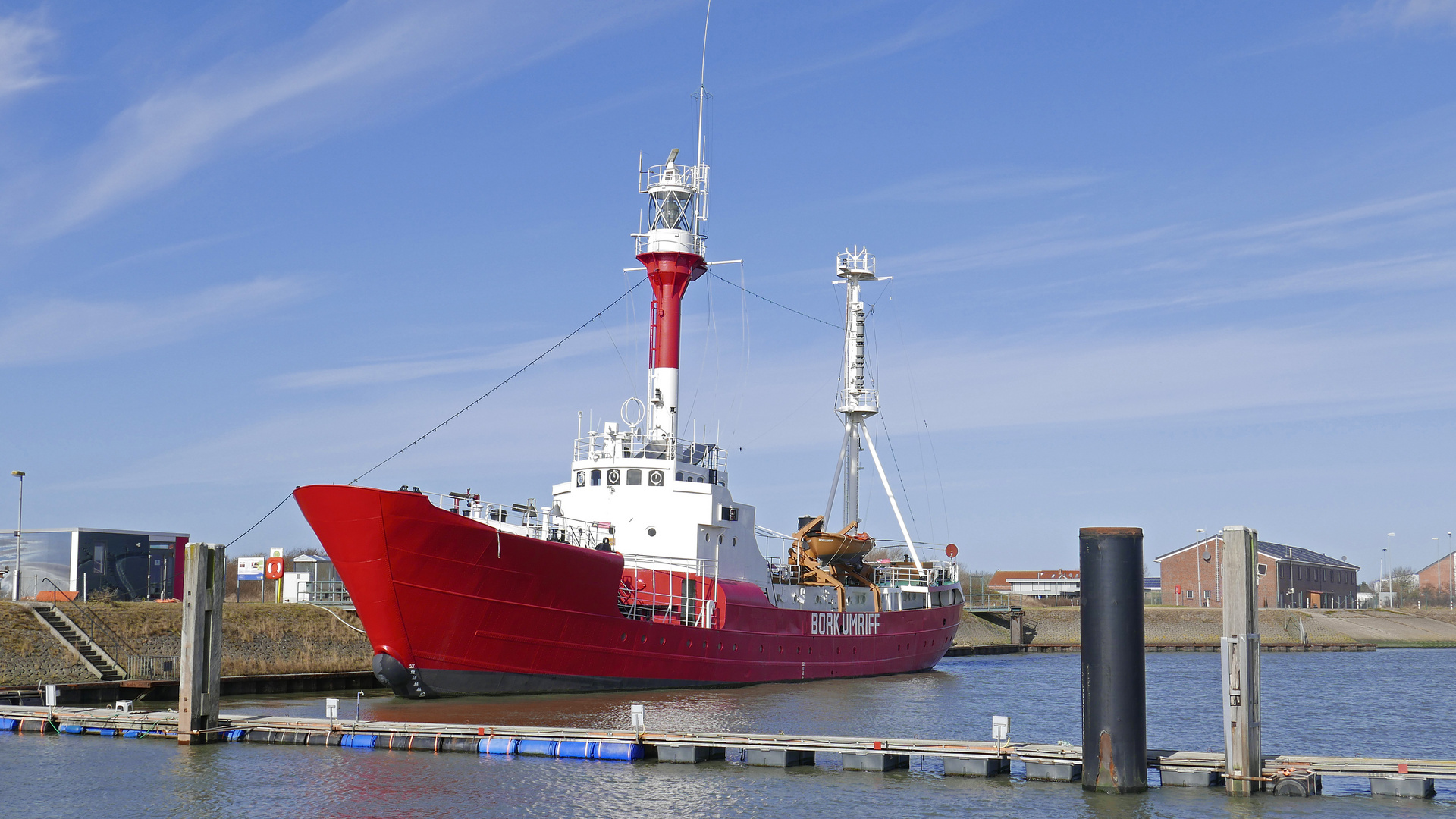 Altes Feuerschiff "BORKUMRIFF" an seinem letzten Liegeplatz im ehem. Marinehafen auf Borkum.