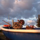 Altes Fischerboot im Abendlicht