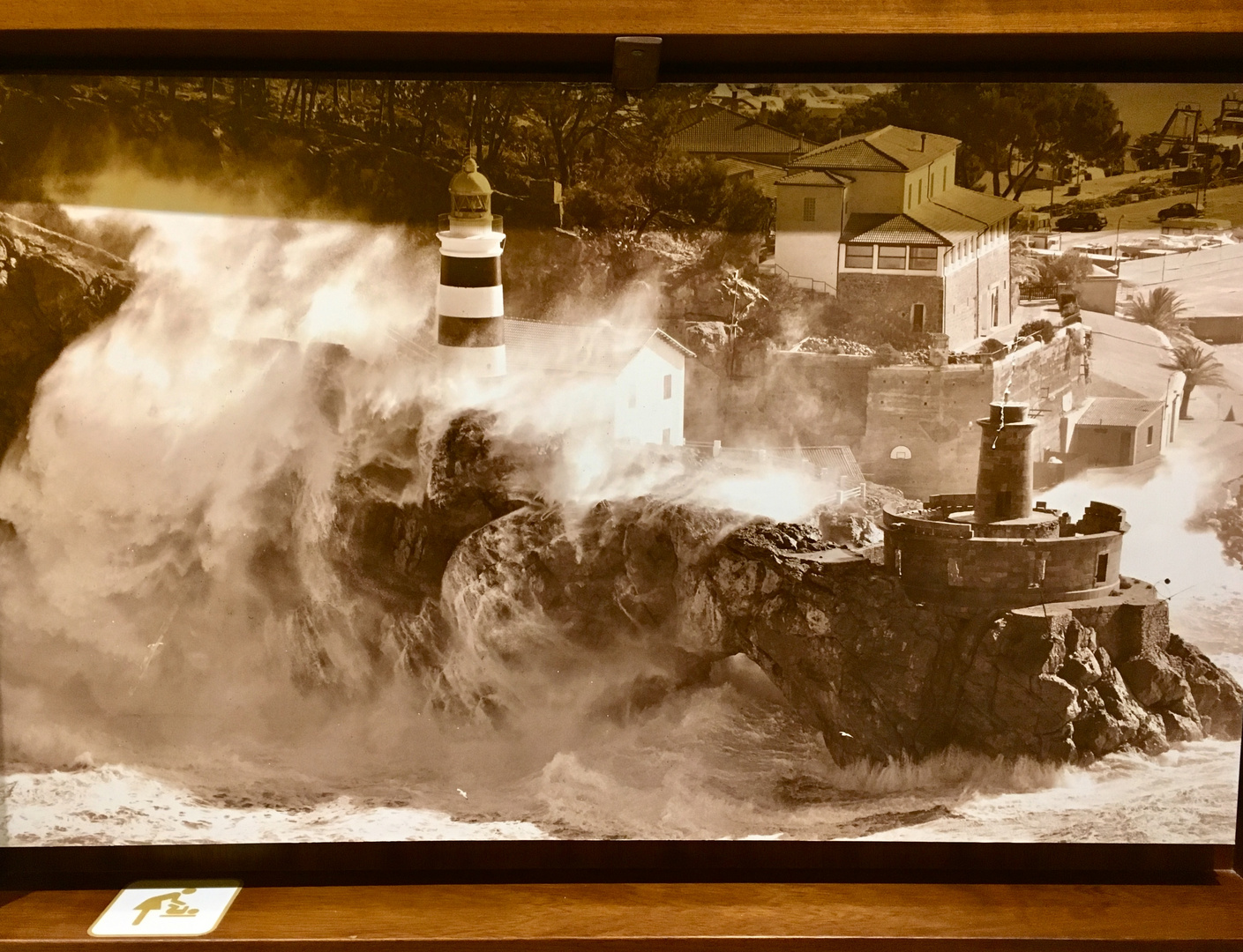 Altes Foto des ehemaligen Leuchtturms von Port de Sóller 