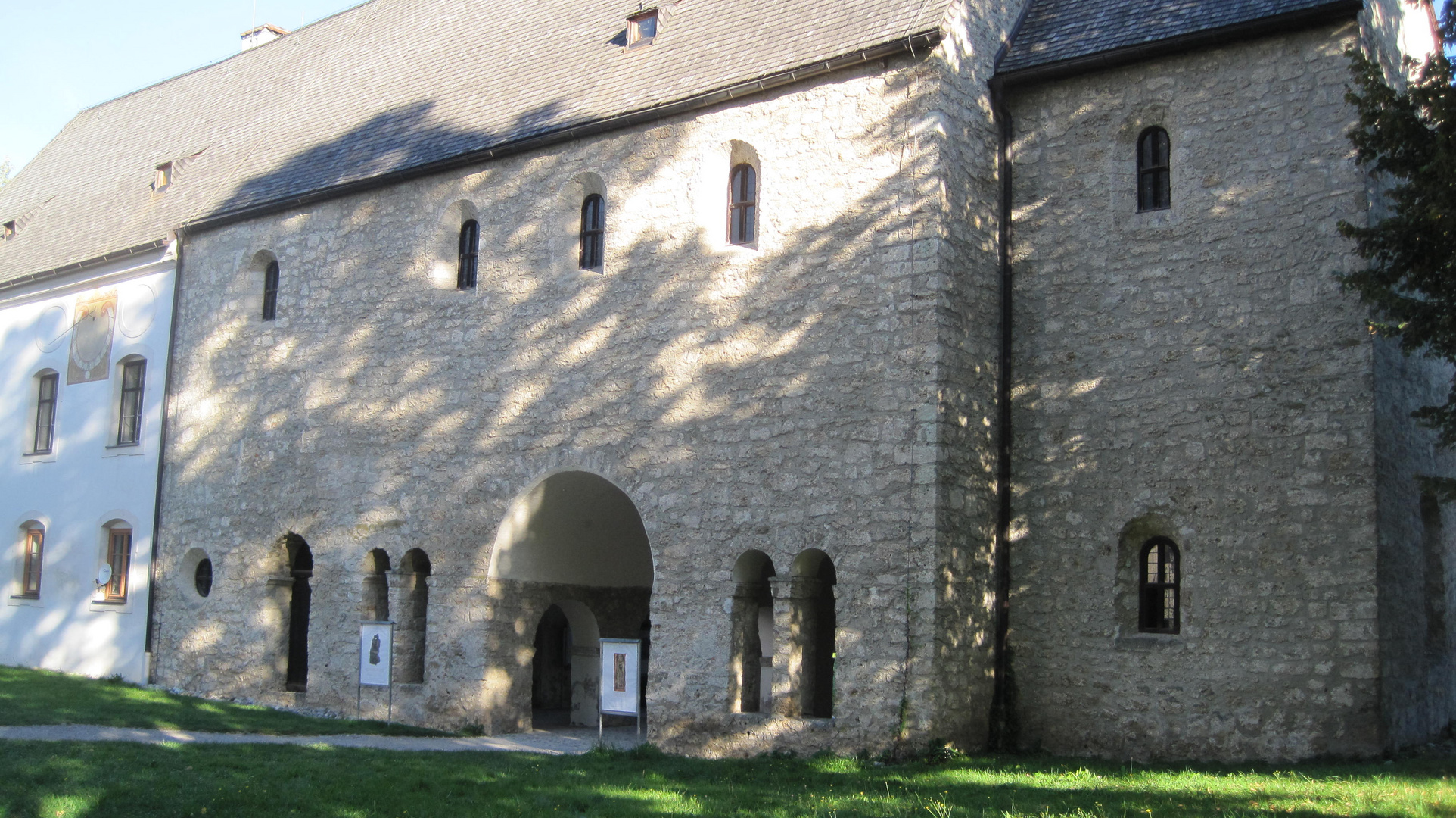 altes Gebäude auf der Fraueninsel