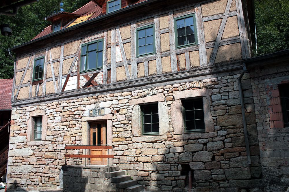 altes Gemäuer der Papiermühle Foto & Bild landschaften, architektur
