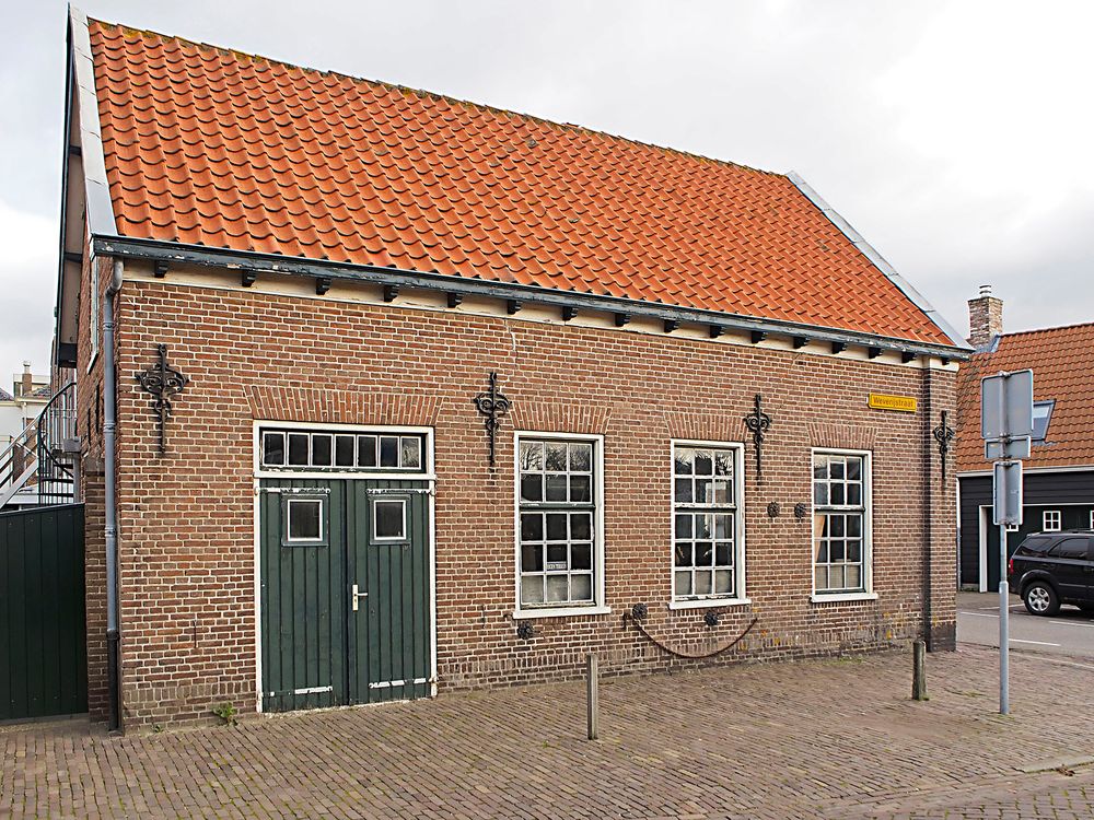 Altes Handwerksgebäude in Domburg, Provinz Zeeland (NL)