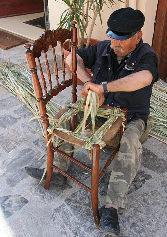 Altes Handwerk....Stuhlflechter